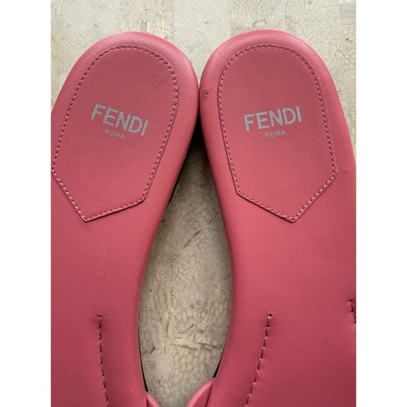 FENDI Baguette Logo Pink Leather Slides Flat  Sandals Designer $790 Sz 35/US 5 - Picture 9 of 9